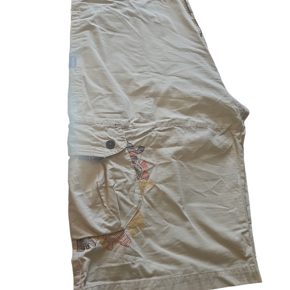 Casual Tan Cargo Shorts Lightweight Design